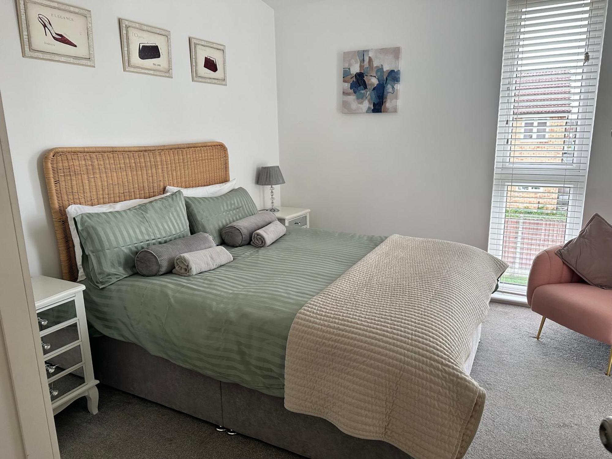 Ao & Etihad Stadium 6 Guest Stay- 3 Bedroom Central House With Parking & Wi Fi Μάντσεστερ Εξωτερικό φωτογραφία